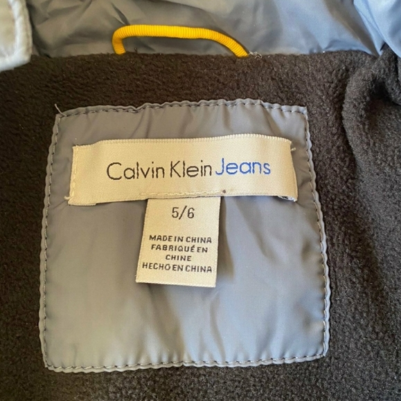 Boys Size 5/6 Calvin Klein Coat - Picture 3 of 4